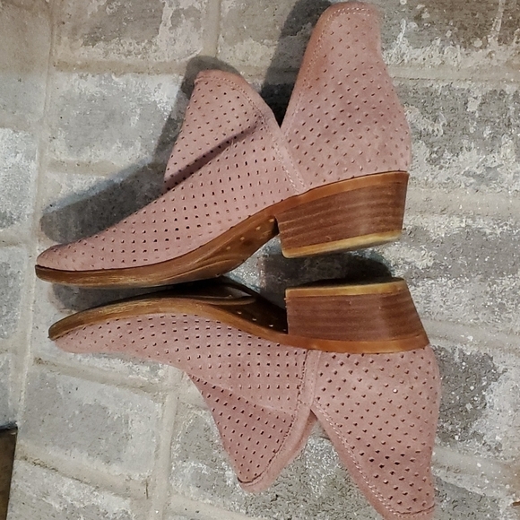 Lucky Brand ankle boot size 6.5 m ankle boots - Picture 5 of 9